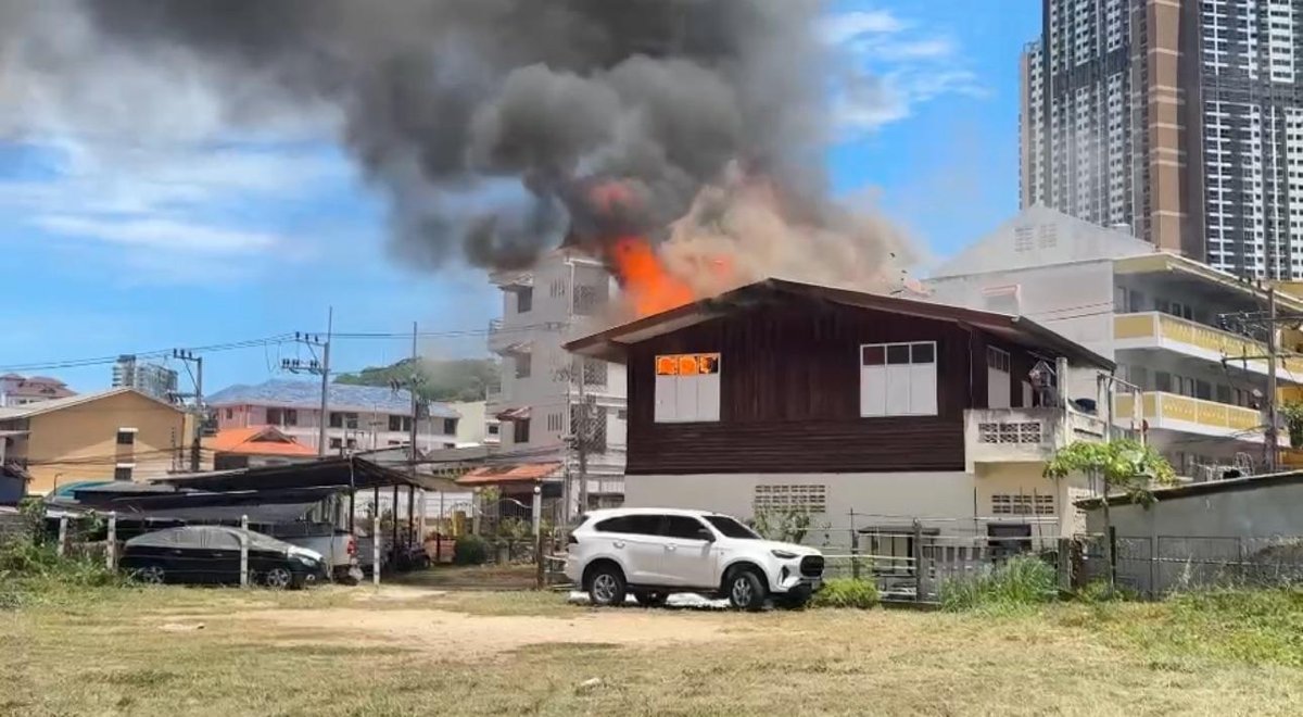 Haus in Pattaya bei Großbrand zerstört: 74-Jährige entgeht Feuer-Tod