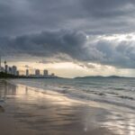 Pattaya im Juni: Was Besucher wirklich erwartet – Regen, Strand und günstige Hotels
