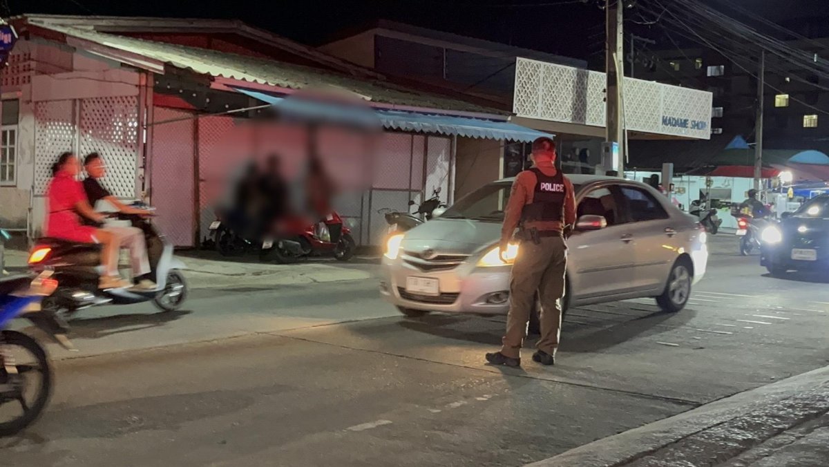 Pattaya: Streetfood-Streit eskaliert in heftige Massenschlägerei