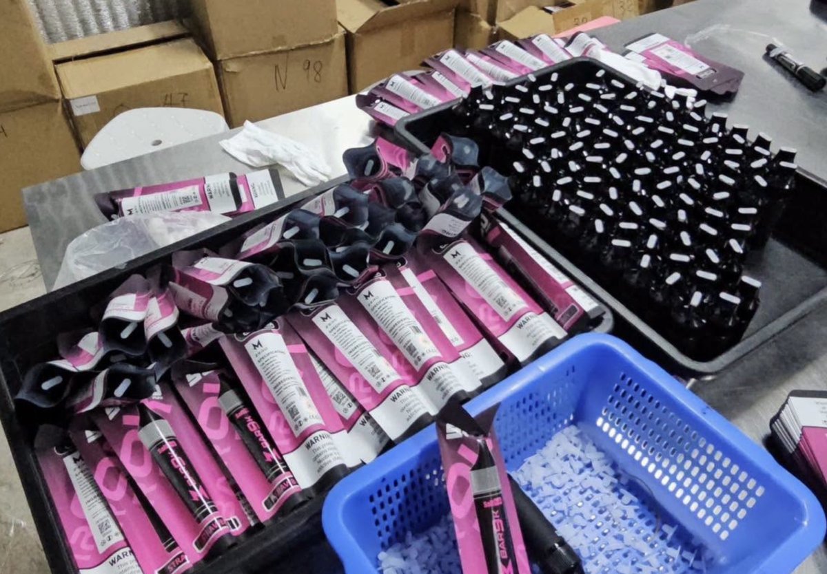 Razzia in Chonburi: Illegale E-Zigaretten-Fabrik nahe Pattaya enttarnt