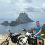 Tödlicher Unfall in Phuket: Britischer Tourist stirbt bei Roller-Crash Tödlicher Unfall in Phuket: Britischer Tourist stirbt bei Roller-Crash