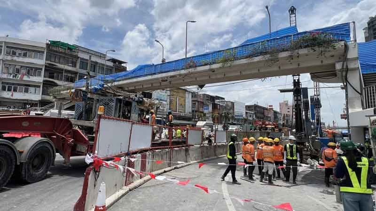 EILMELDUNG Bangkok: Wassereinbruch 30 Meter - Sperrungen & Evakuierung