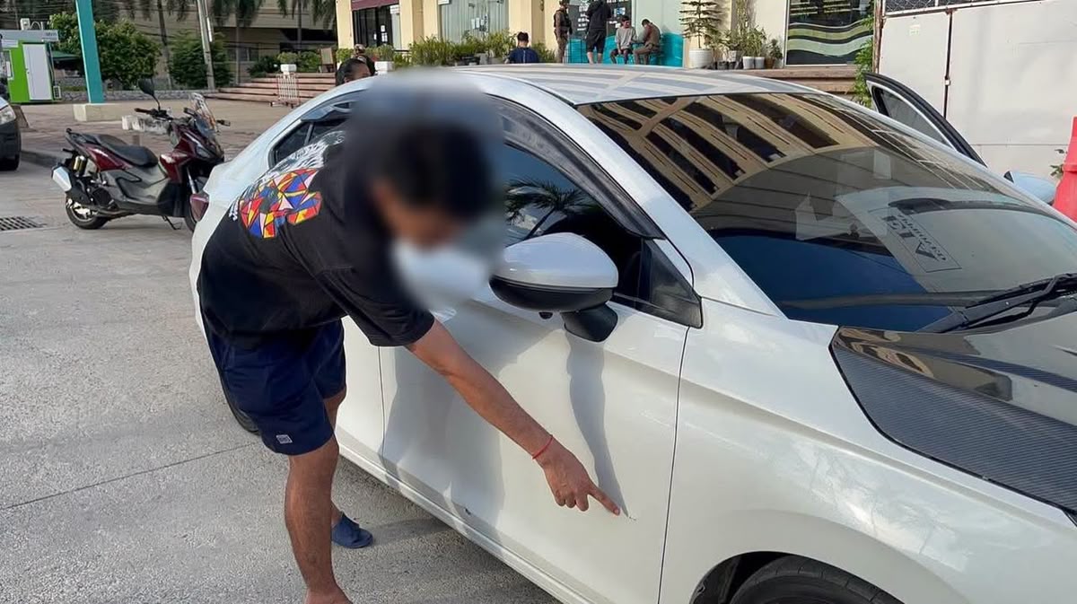 Schießerei in Jomtien: Kugel steckt in Autotür