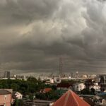 Wetter heute: Starkregen und Überschwemmungen drohen Wetter heute: Starkregen und Überschwemmungen drohen