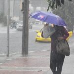 Wetterwarnung: Starkregen und Überschwemmungen drohen Wetterwarnung: Starkregen und Überschwemmungen drohen