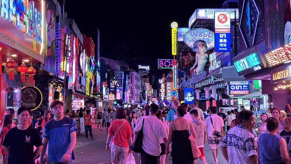 5.000 US-Soldaten - Millionen Baht und glückliche Thai Ladies