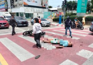 Wieder heftiger Crash am Zebrastreifen