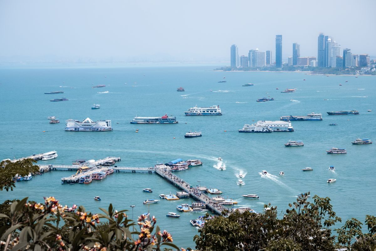Pattaya prüft über 7000 Ausländer und Firmen