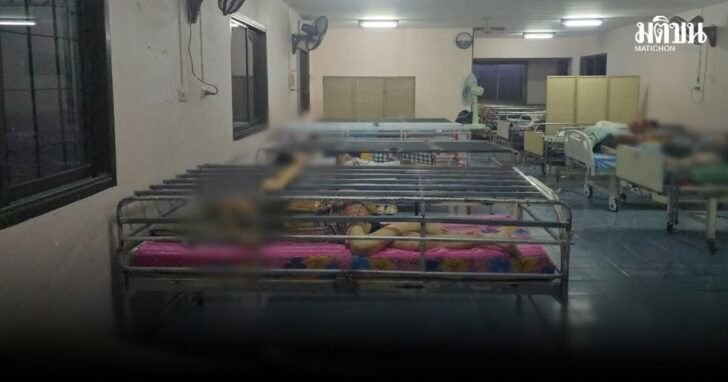 Horror in Pflegeheim - Gefangen im Bettkäfig